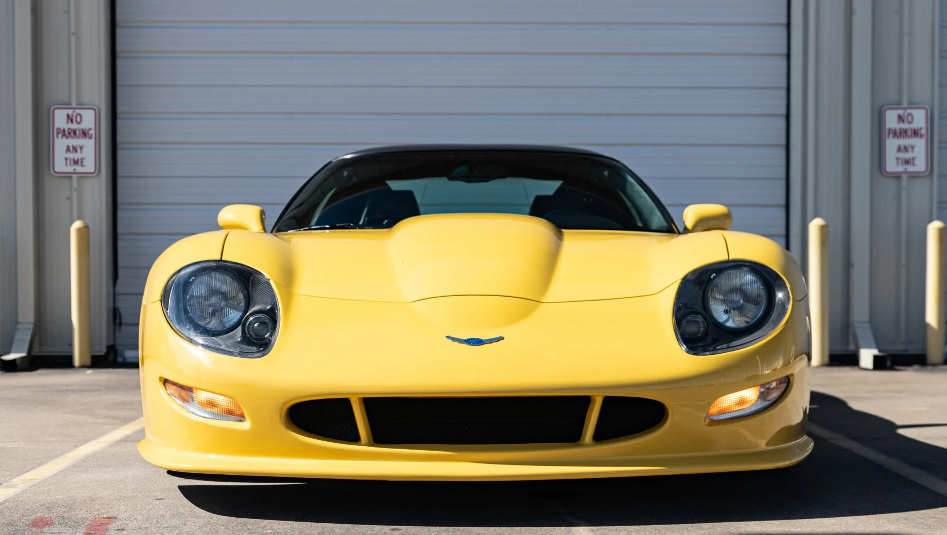Click to Enlarge-Esc to Close Corvette Generations/C5/C5 1998 Yellow Callaway-C12-Coupe.webp